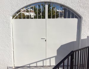 Metal Double gates nr 3 home security in Murcia by Eriks Metal Work
