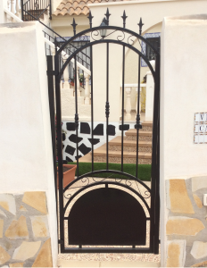 Metal Single Gate nr 13 home security in Murcia by Eriks Metal Work