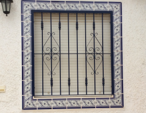 Metal Single window nr 4 home security in Murcia by Eriks Metal Work