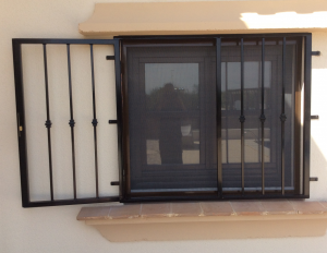Metal Fire-escape window nr 2 home security in Murcia by Eriks Metal Work