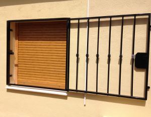 Metal Fire-escape window nr 5 home security in Murcia by Eriks Metal Work