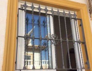 Metal Single window nr 18 home security in Murcia by Eriks Metal Work