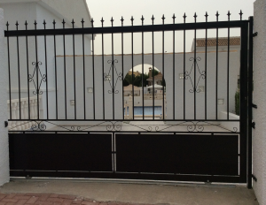 Metal Rolling gate nr 1 home security in Murcia by Eriks Metal Work