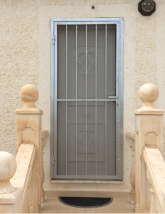Metal Single doors nr 5 home security in Murcia by Eriks Metal Work