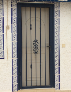 Metal Single doors nr 6 home security in Murcia by Eriks Metal Work