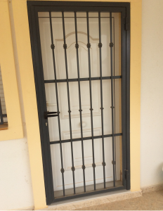 Metal Single doors nr 9 home security in Murcia by Eriks Metal Work